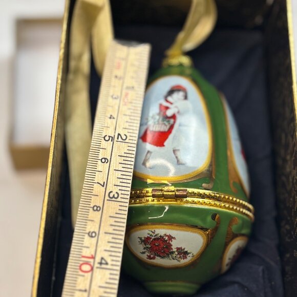 Vintage Hand-Painted Hinged Porcelain Egg Trinket Box With Gold Accents & Ribbon - Picture 7 of 7